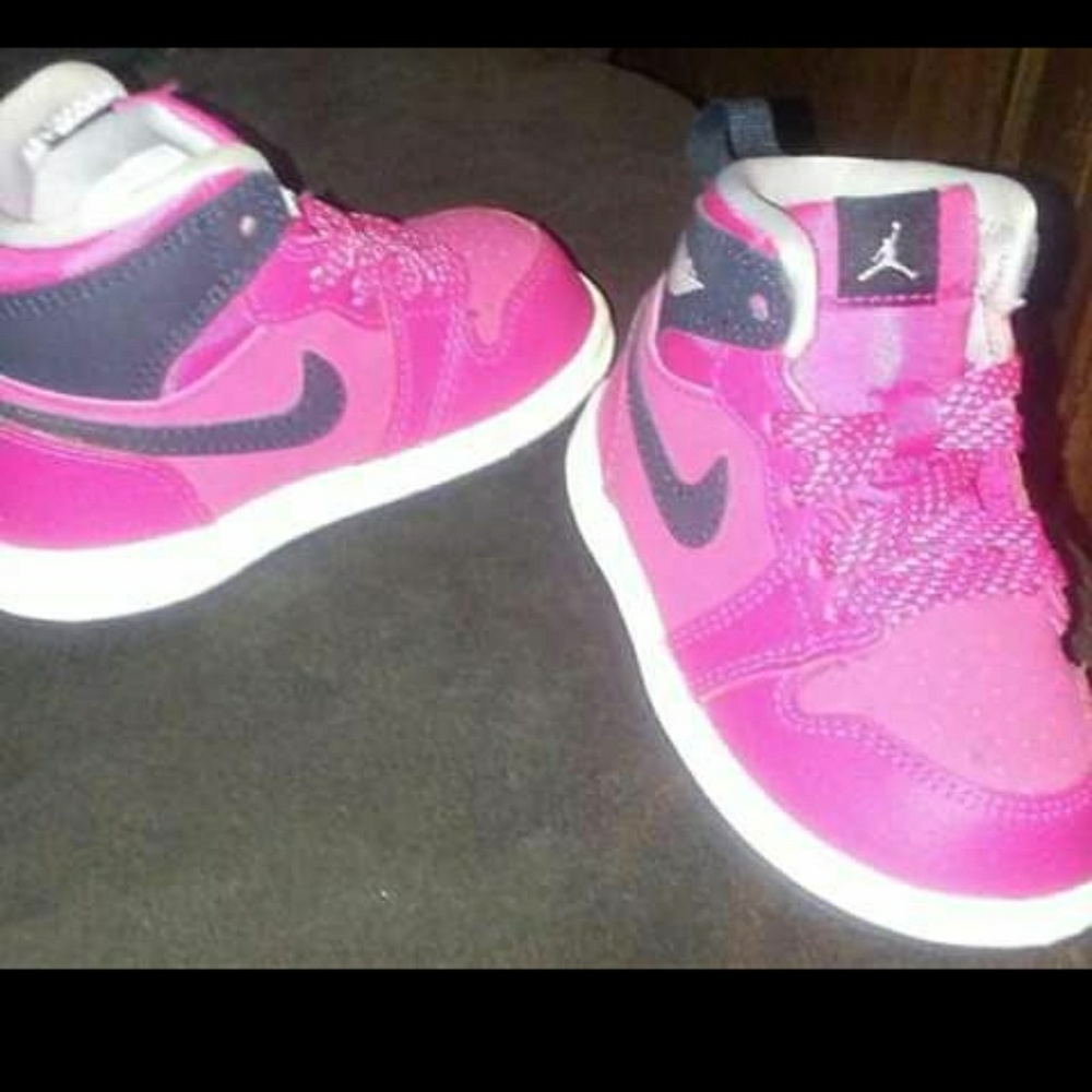 Nike Jordan toddler sneakers